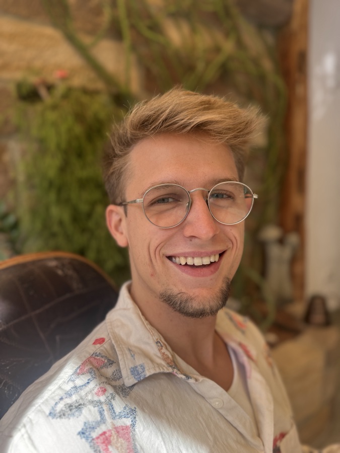 Porträt von Felix Mai, Psychotherapeut